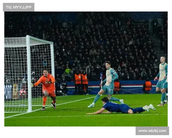 巴黎惊天逆转：欧冠四比二逆袭背后的战术与英雄们